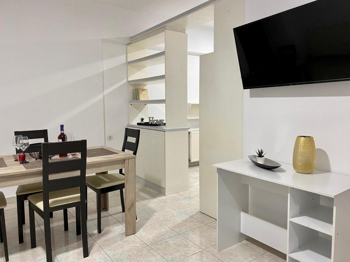 City Center, Cozy Apartment, With Amazing View, "2" Cos Exterior foto
